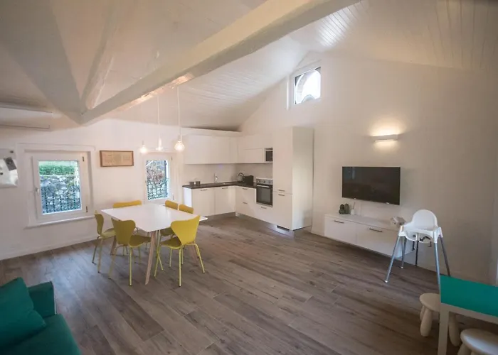Apartment Dimora Del Poeta *